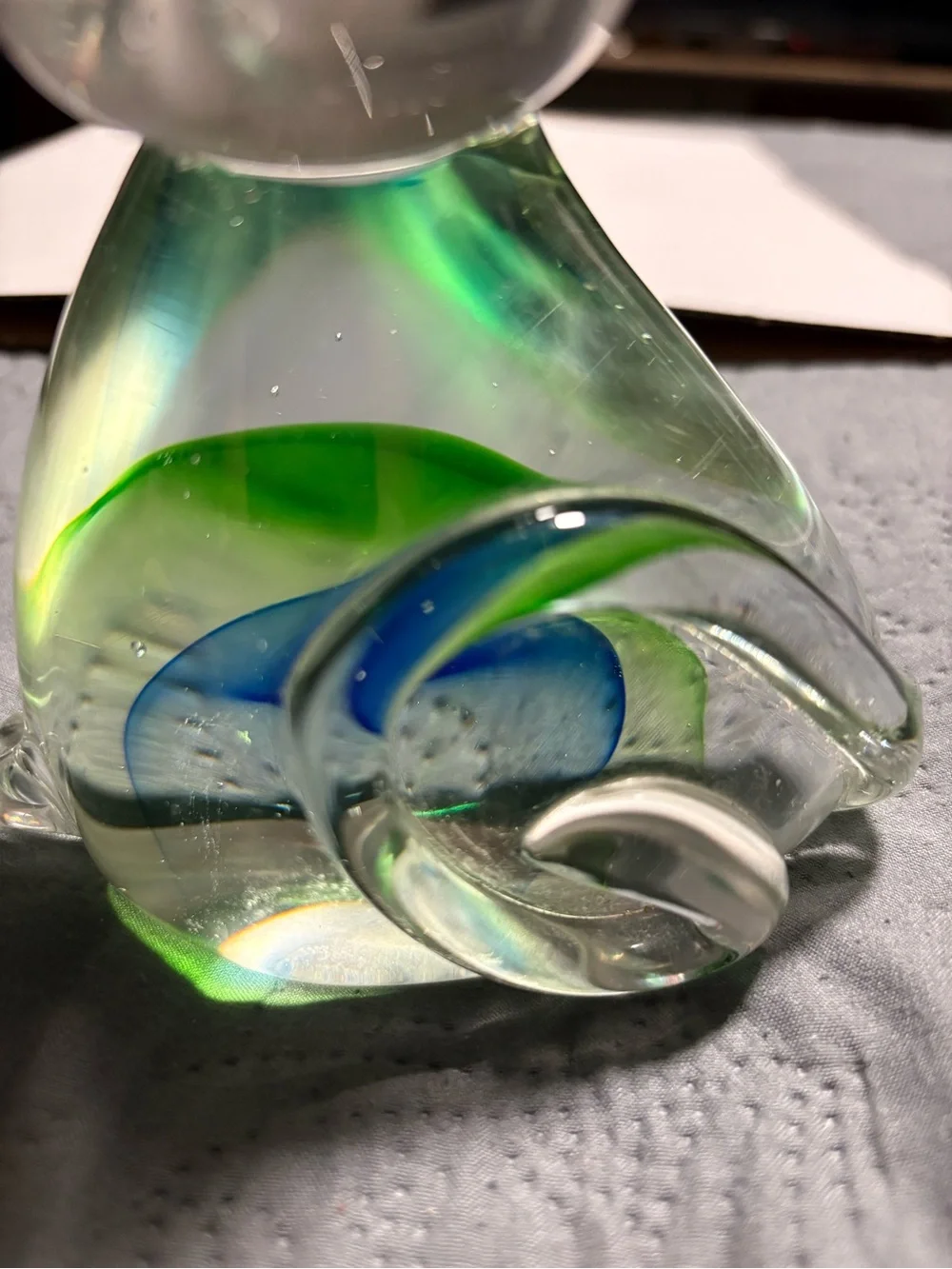 Clear Glass Cat Figurine with Green and Blue Swirl - Brand Unbranded